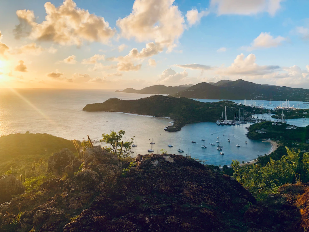 A photo taken of the beautiful sea of Antigua, which has been rated as one of the best countries to live in.